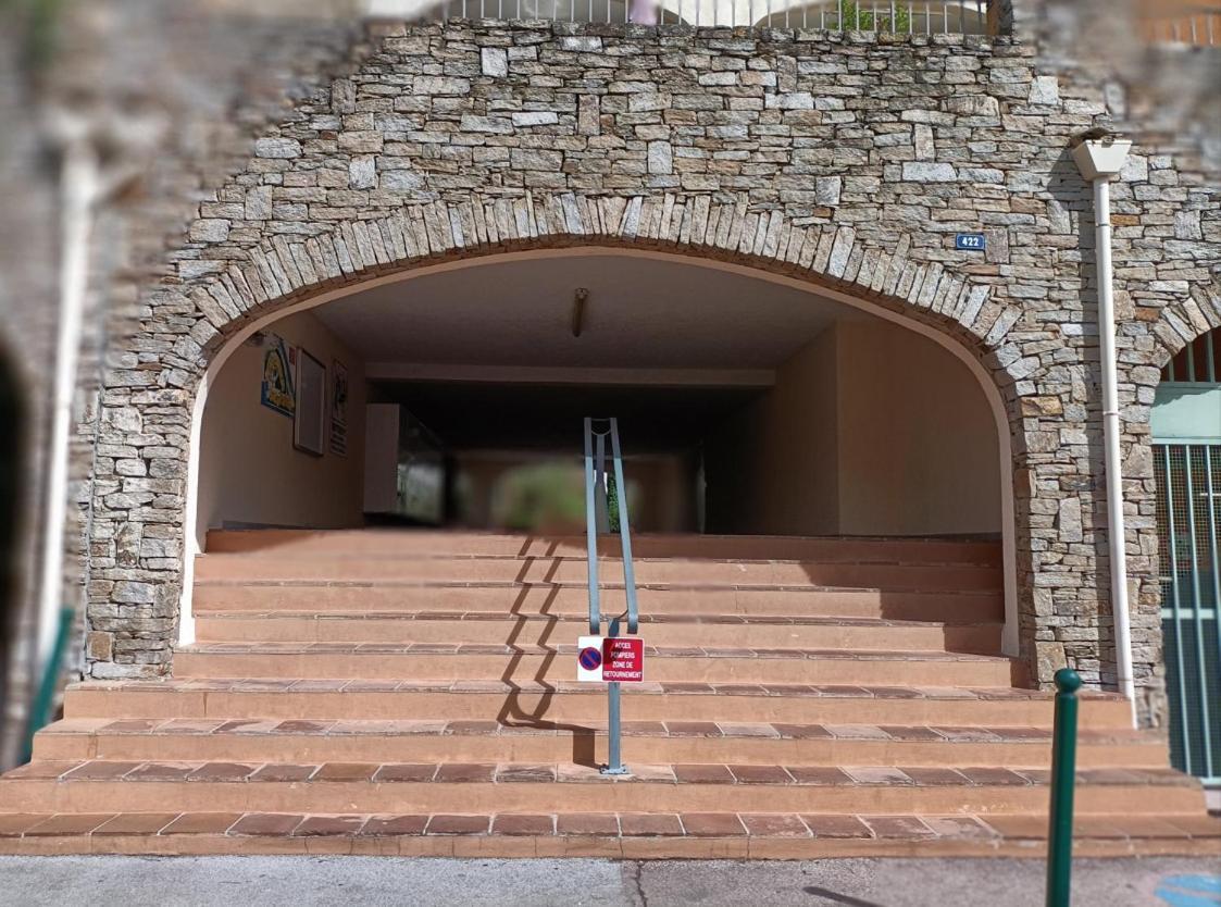 Port Cogolin, T2 Calme Dans Belle Residence, Piscine, Proche St Tropez Zewnętrze zdjęcie