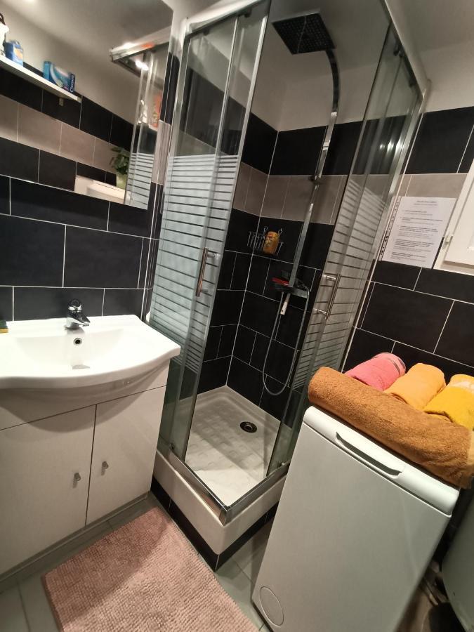 Port Cogolin, T2 Calme Dans Belle Residence, Piscine, Proche St Tropez Zewnętrze zdjęcie