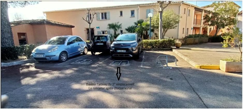 Port Cogolin, T2 Calme Dans Belle Residence, Piscine, Proche St Tropez Zewnętrze zdjęcie